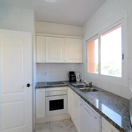 Golf Mar Ii A 1-4 Apartment *